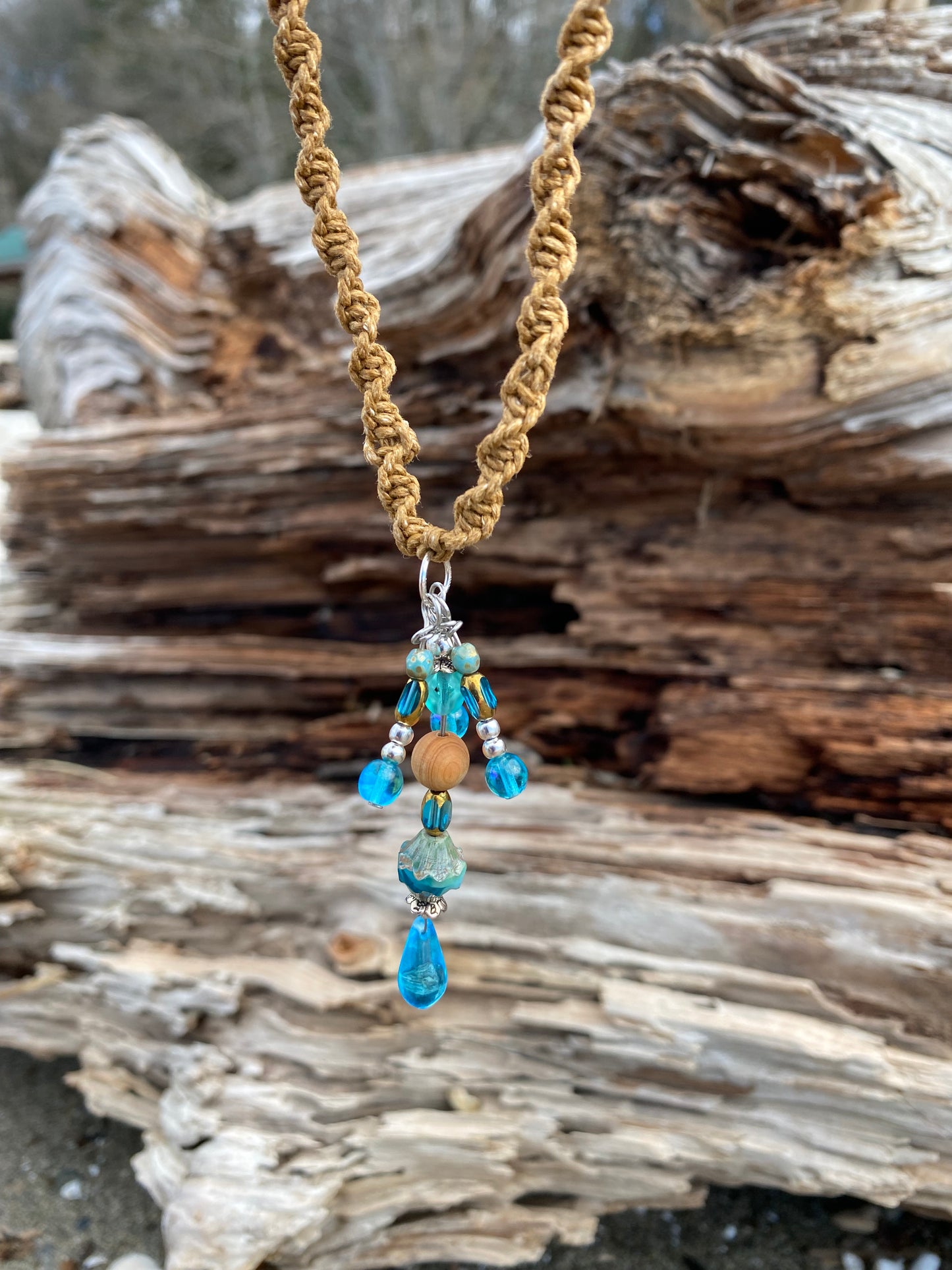 Blue Sparkle dangle necklace