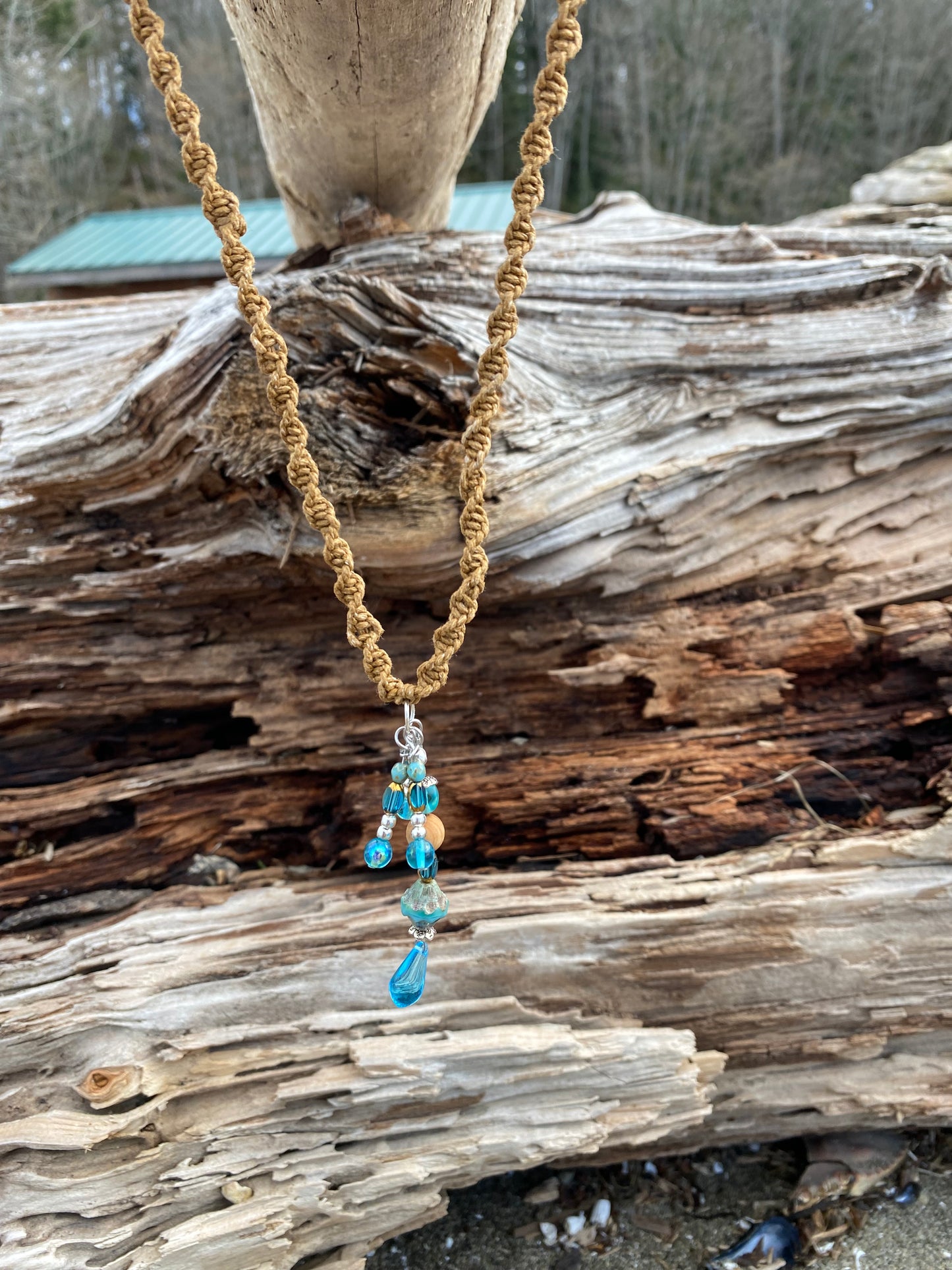 Blue Sparkle dangle necklace